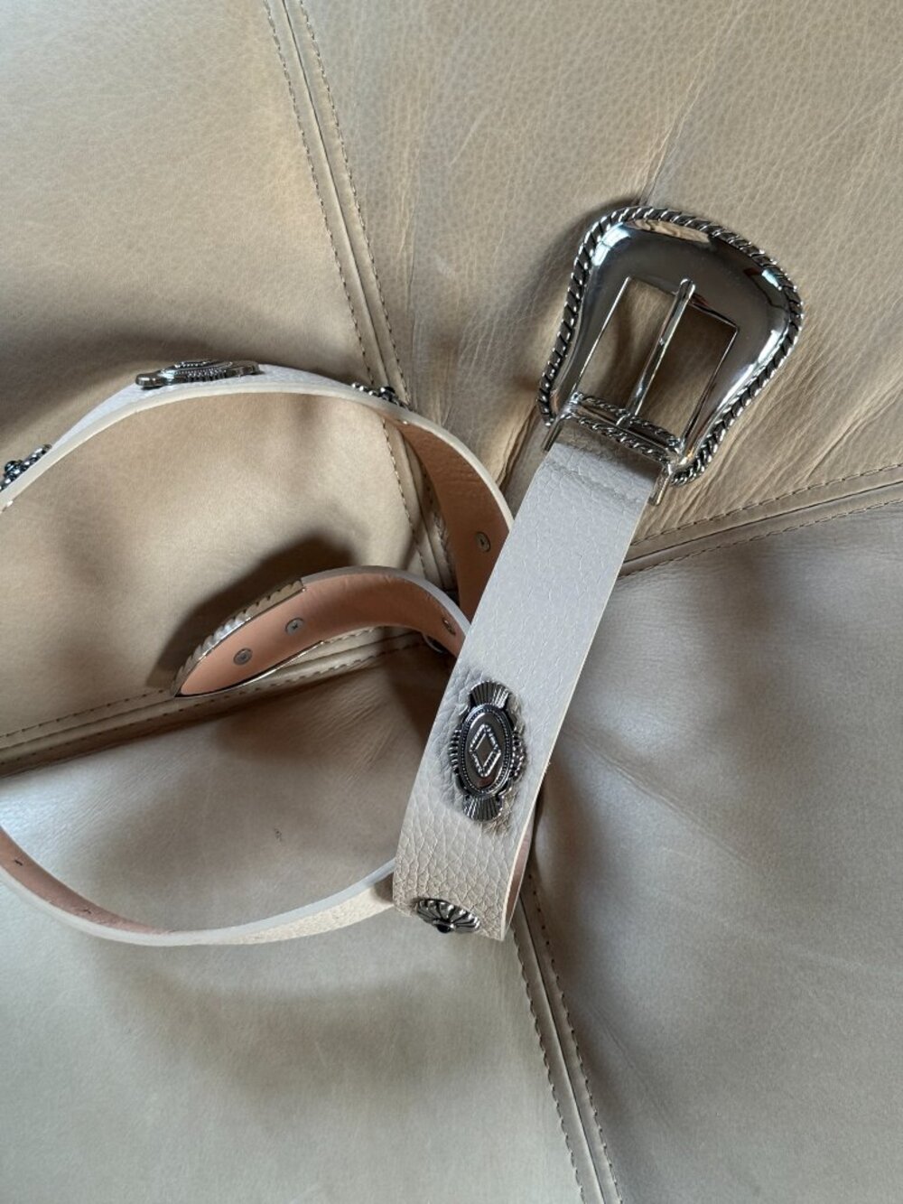 8 Other Reasons LAWLESS LUXE BELT - Picture 4 of 5